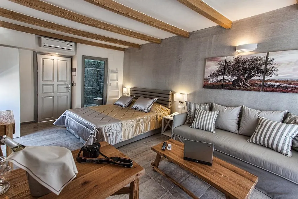 Omiros Boutique Hotel (Adults Only)