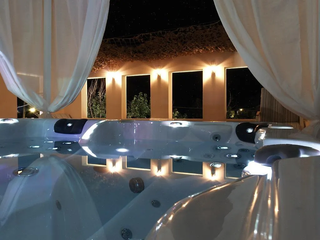 Omiros Boutique Hotel (Adults Only) ريثيمنو 3*,